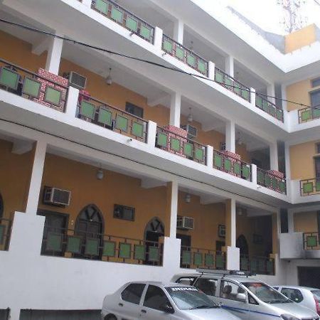Hotel Chitra Heritage Haridwār Exterior foto